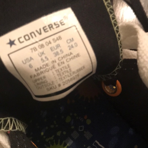 Converse High Top New! Women’s size 8 - Picture 3 of 3